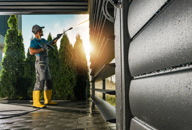 Professional Pressure Washing Services in Stuart, IA